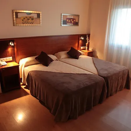 Hotel San Cibrao 2*