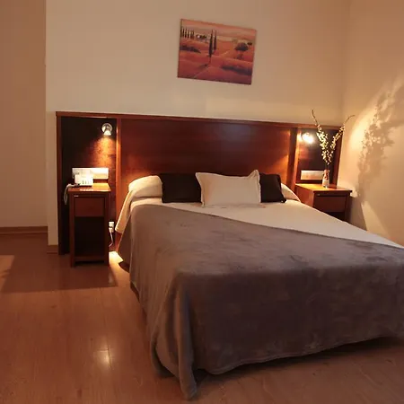 Hotel San Cibrao San Ciprián de Viñas